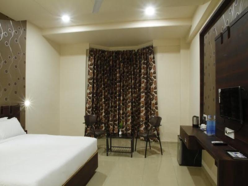Hotel Sangam Regency Ратнагири Экстерьер фото